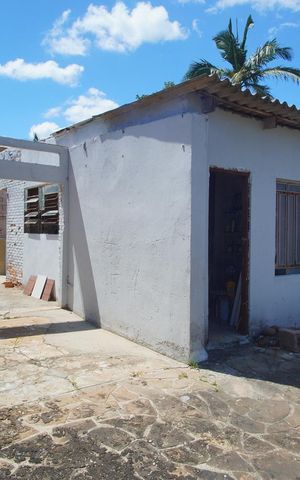 Casa à venda com 600m², 3 quartos e 3 vagasCasa Anexa