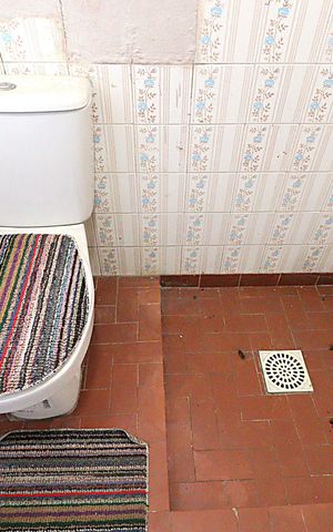 Casa à venda com 160m², 3 quartos e 3 vagasSalão de festa - Banheiro