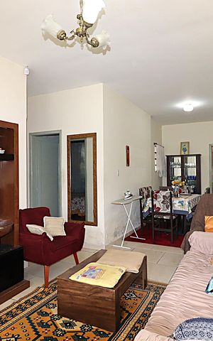 Casa à venda com 160m², 3 quartos e 3 vagasSala