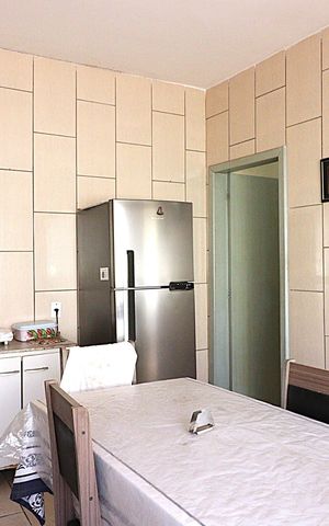 Casa à venda com 160m², 3 quartos e 3 vagasCozinha - Armários