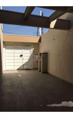 Casa à venda com 98m², 3 quartos e 2 vagas