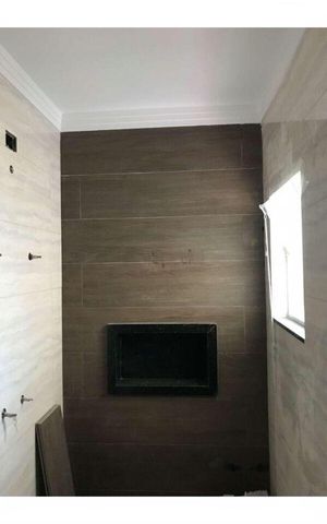 Casa à venda com 98m², 3 quartos e 2 vagas