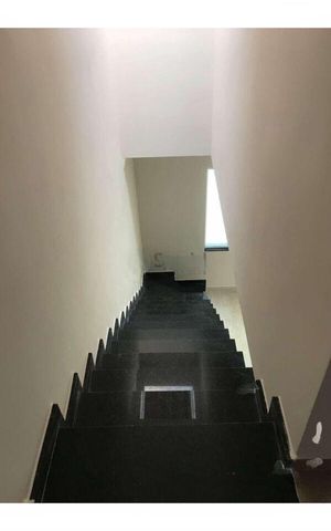 Casa à venda com 98m², 3 quartos e 2 vagas