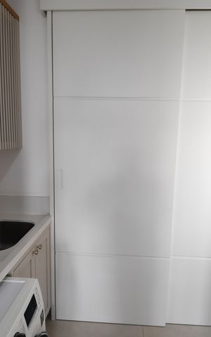 Casa de condomínio à venda com 138m², 3 quartos e 2 vagasÁrea de Serviço