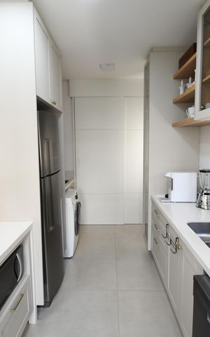 Casa de condomínio à venda com 138m², 3 quartos e 2 vagasCozinha