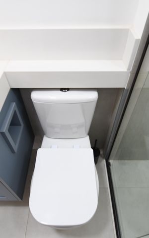 Casa de condomínio à venda com 138m², 3 quartos e 2 vagasBanheiro Suíte 3