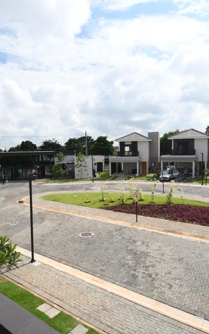 Casa de condomínio à venda com 138m², 3 quartos e 2 vagasVista Sacada Suíte 1