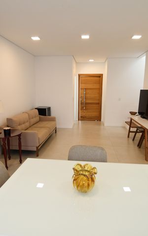 Casa de condomínio à venda com 138m², 3 quartos e 2 vagasSala