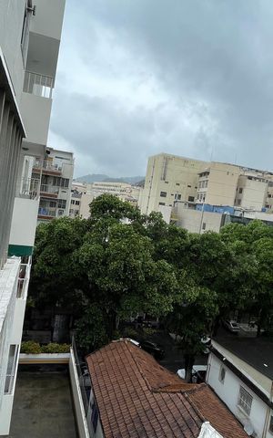 Apartamento para alugar com 110m², 3 quartos e 2 vagas Apartamento para alugar com 110m², 3 quartos e 2 vagasPlaquinha