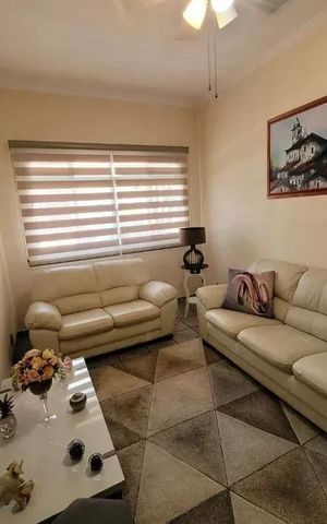 Casa à venda com 130m², 3 quartos e 1 vaga