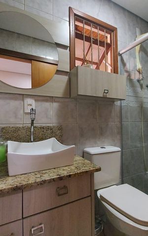 Casa à venda com 180m², 3 quartos e 2 vagas