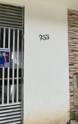 Studio para alugar com 30m², 1 quarto e sem vaga Studio para alugar com 30m², 1 quarto e sem vagaFachada