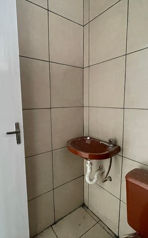 Studio para alugar com 30m², 1 quarto e sem vaga Studio para alugar com 30m², 1 quarto e sem vagaBanheiro