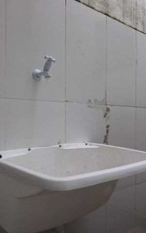 Casa de condomínio à venda com 70m², 2 quartos e 1 vaga Casa de condomínio à venda com 70m², 2 quartos e 1 vagaÁrea de Serviço