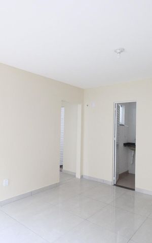 Casa de condomínio à venda com 70m², 2 quartos e 1 vaga Casa de condomínio à venda com 70m², 2 quartos e 1 vagaSala