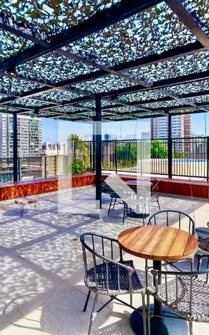 Studio à venda com 24m², 0 quarto e sem vaga Studio à venda com 24m², 0 quarto e sem vagaBar Jacuzzi