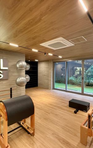 Studio à venda com 24m², 0 quarto e sem vaga Studio à venda com 24m², 0 quarto e sem vagaAcademia