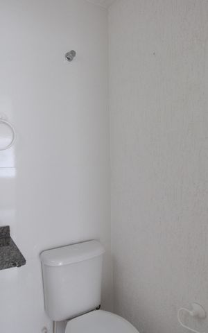 Casa de condomínio à venda com 70m², 2 quartos e 1 vagaLavabo