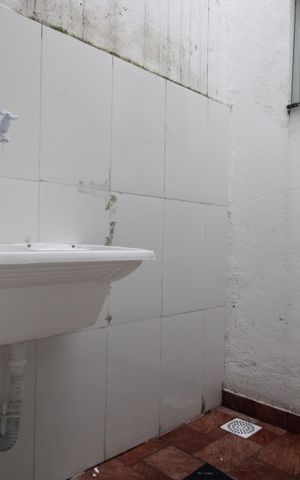 Casa de condomínio à venda com 70m², 2 quartos e 1 vagaÁrea de serviço
