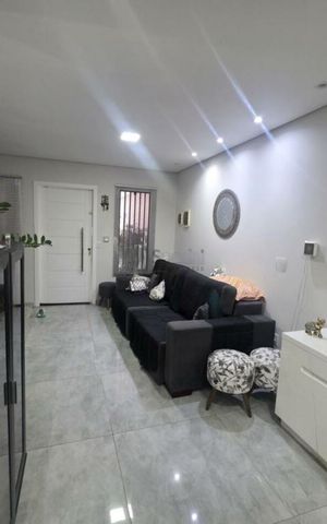 Casa à venda com 145m², 2 quartos e 2 vagas