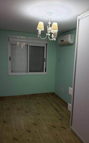 Casa de condomínio à venda com 173m², 4 quartos e 2 vagas Casa de condomínio à venda com 173m², 4 quartos e 2 vagasQuarto