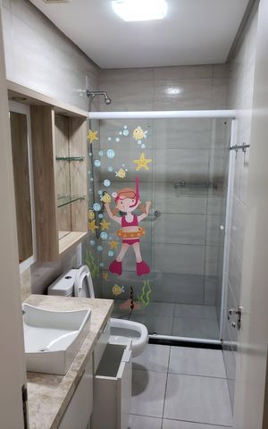 Casa de condomínio à venda com 173m², 4 quartos e 2 vagas Casa de condomínio à venda com 173m², 4 quartos e 2 vagasBanheiro