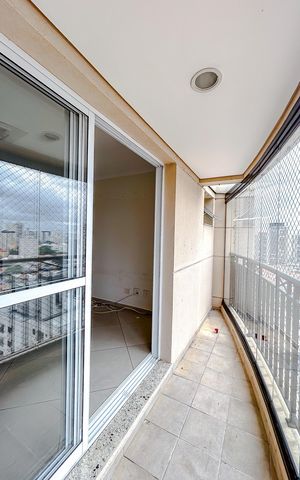 Apartamento à venda com 84m², 3 quartos e 2 vagasVaranda