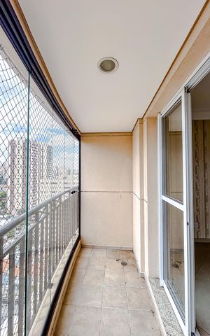 Apartamento à venda com 84m², 3 quartos e 2 vagasVaranda