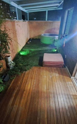 Apartamento à venda com 77m², 1 quarto e 1 vaga Apartamento à venda com 77m², 1 quarto e 1 vagaÁrea externa