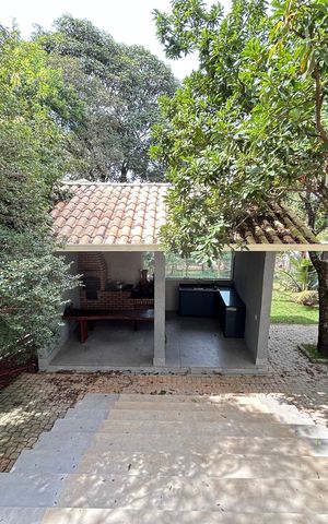 Casa à venda com 599m², 3 quartos e 3 vagas