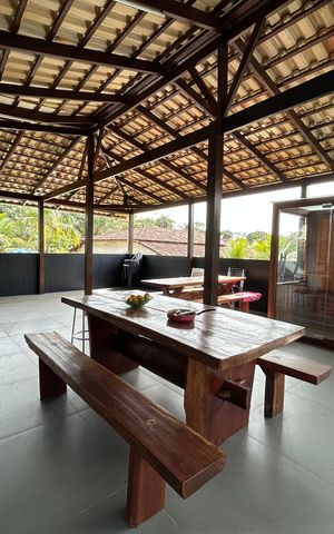 Casa à venda com 599m², 3 quartos e 3 vagas