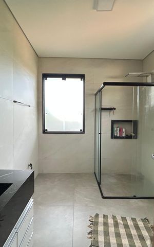 Casa à venda com 599m², 3 quartos e 3 vagas