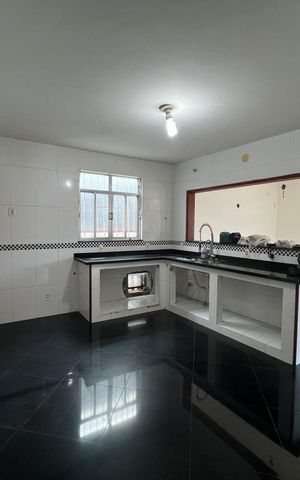 Casa à venda com 300m², 3 quartos e 4 vagasCozinha