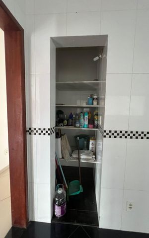Casa à venda com 300m², 3 quartos e 4 vagasDispensa