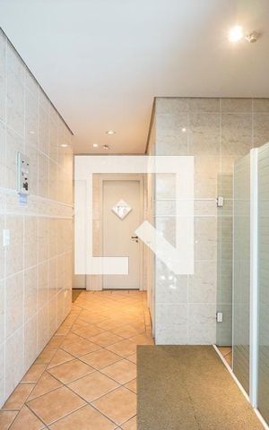 Apartamento à venda com 75m², 1 quarto e 2 vagas Apartamento à venda com 75m², 1 quarto e 2 vagasÁrea Comum