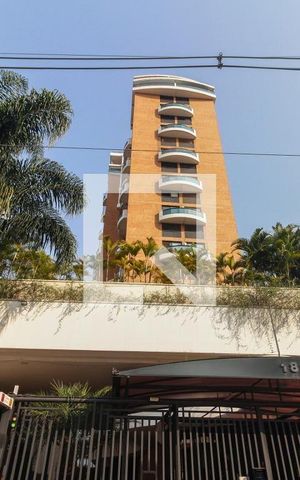 Apartamento à venda com 75m², 1 quarto e 2 vagas Apartamento à venda com 75m², 1 quarto e 2 vagasFachada