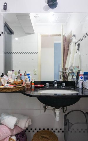 Apartamento à venda com 45m², 1 quarto e 1 vaga Apartamento à venda com 45m², 1 quarto e 1 vagaBanheiro