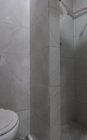 Casa à venda com 1400m², 5 quartos e sem vagaBanheiro 3
