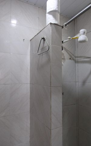 Casa à venda com 1400m², 5 quartos e sem vagaBanheiro 3