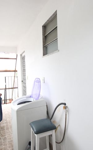 Casa à venda com 1400m², 5 quartos e sem vagaÁrea de serviço 2