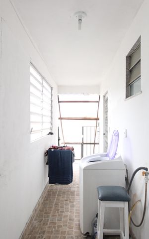Casa à venda com 1400m², 5 quartos e sem vagaÁrea de serviço 2