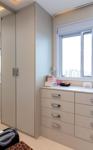 Apartamento à venda com 306m², 4 quartos e 5 vagas Apartamento à venda com 306m², 4 quartos e 5 vagasSuíte 2