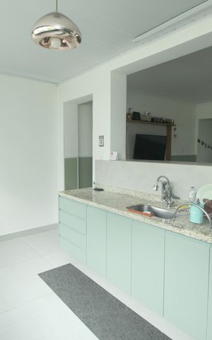 Casa à venda com 127m², 3 quartos e 2 vagasCozinha