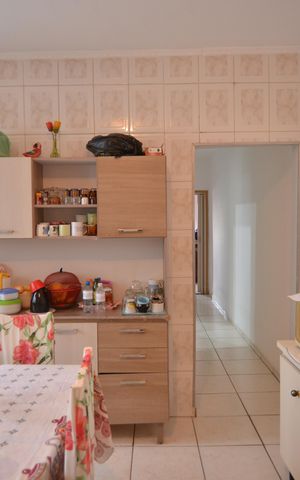 Casa à venda com 105m², 2 quartos e 2 vagasCozinha