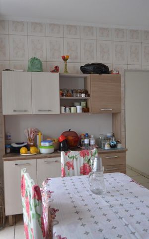 Casa à venda com 105m², 2 quartos e 2 vagasCozinha