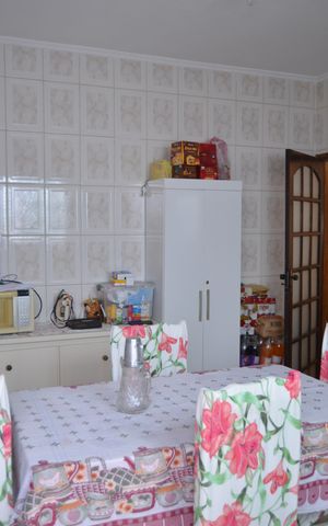 Casa à venda com 105m², 2 quartos e 2 vagasCozinha