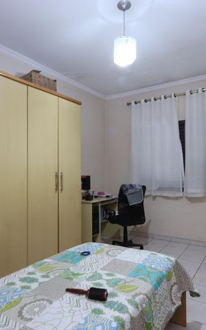 Casa à venda com 207m², 3 quartos e 5 vagasQuarto 2