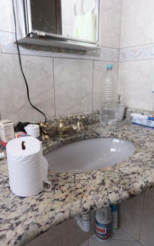 Casa à venda com 207m², 3 quartos e 5 vagasBanheiro da Suíte