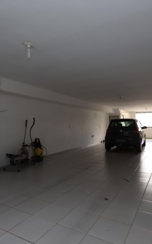 Casa à venda com 207m², 3 quartos e 5 vagasGaragem