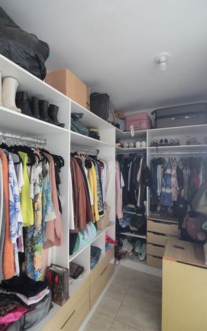 Casa à venda com 525m², 6 quartos e 5 vagasCasa 1 | Closet da Suite 1